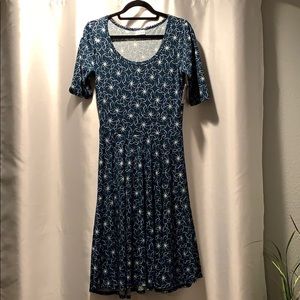 Lularoe Medium Nicole Dress